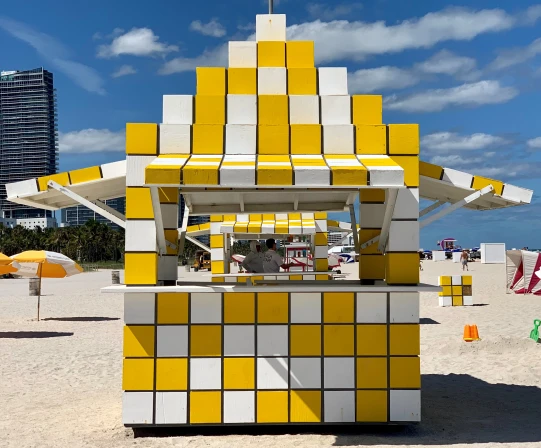 Miami beach - rubics cube - by Mylilplace